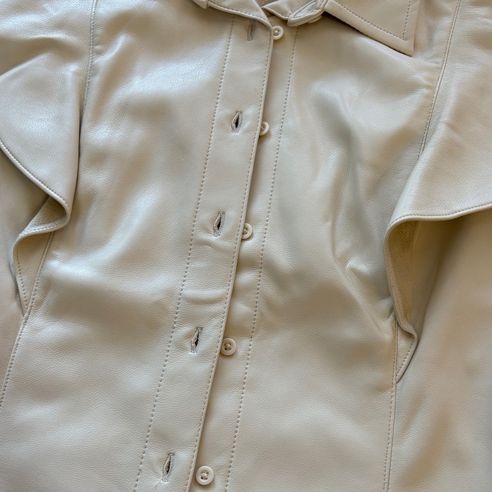 GAP Ivory Button-Up Pleather Ruffle Top - Picture 3 of 6